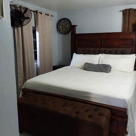 Zipcode Hideaway Guesthouse Portmore Kültér fotó