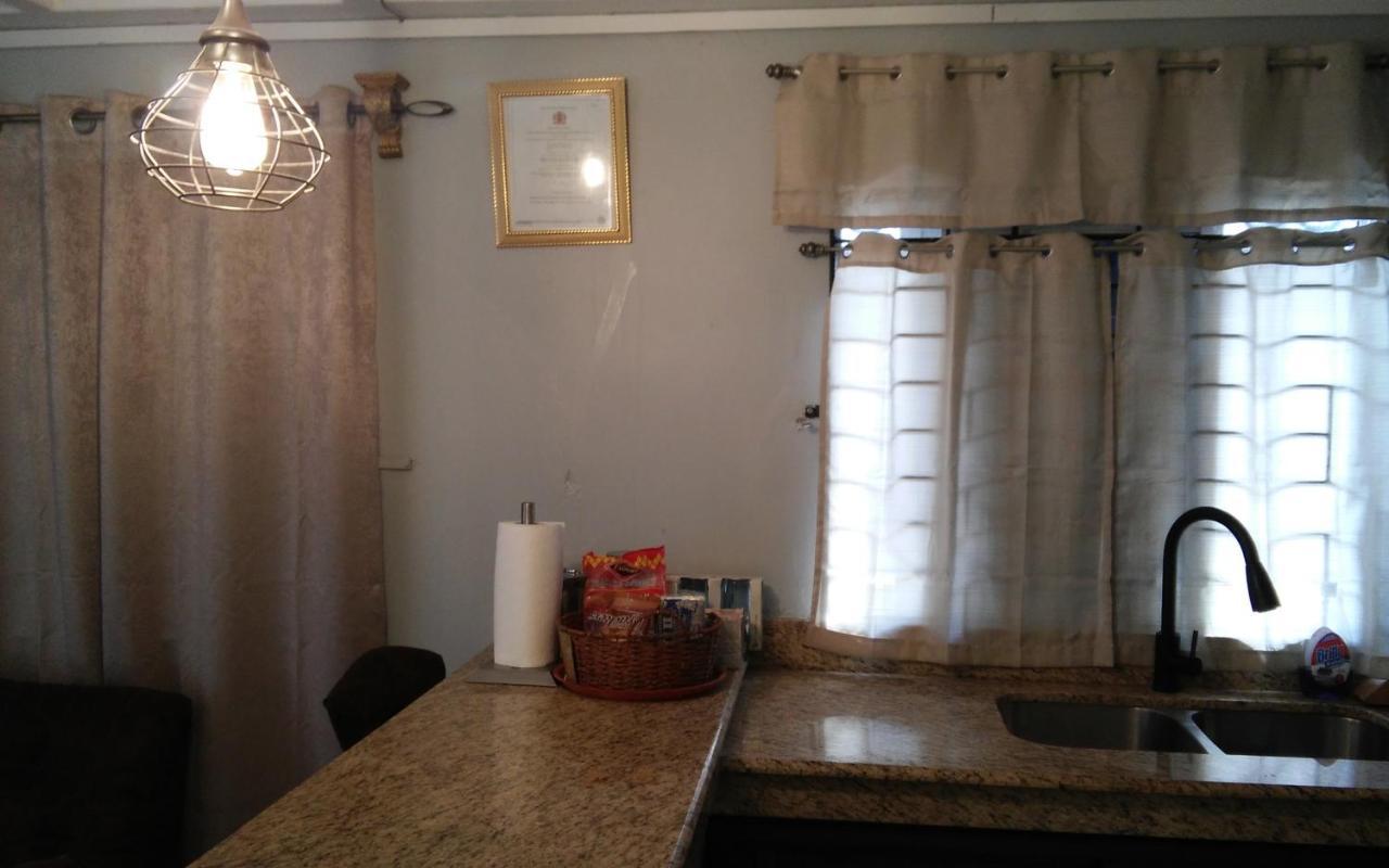 Zipcode Hideaway Guesthouse Portmore Kültér fotó