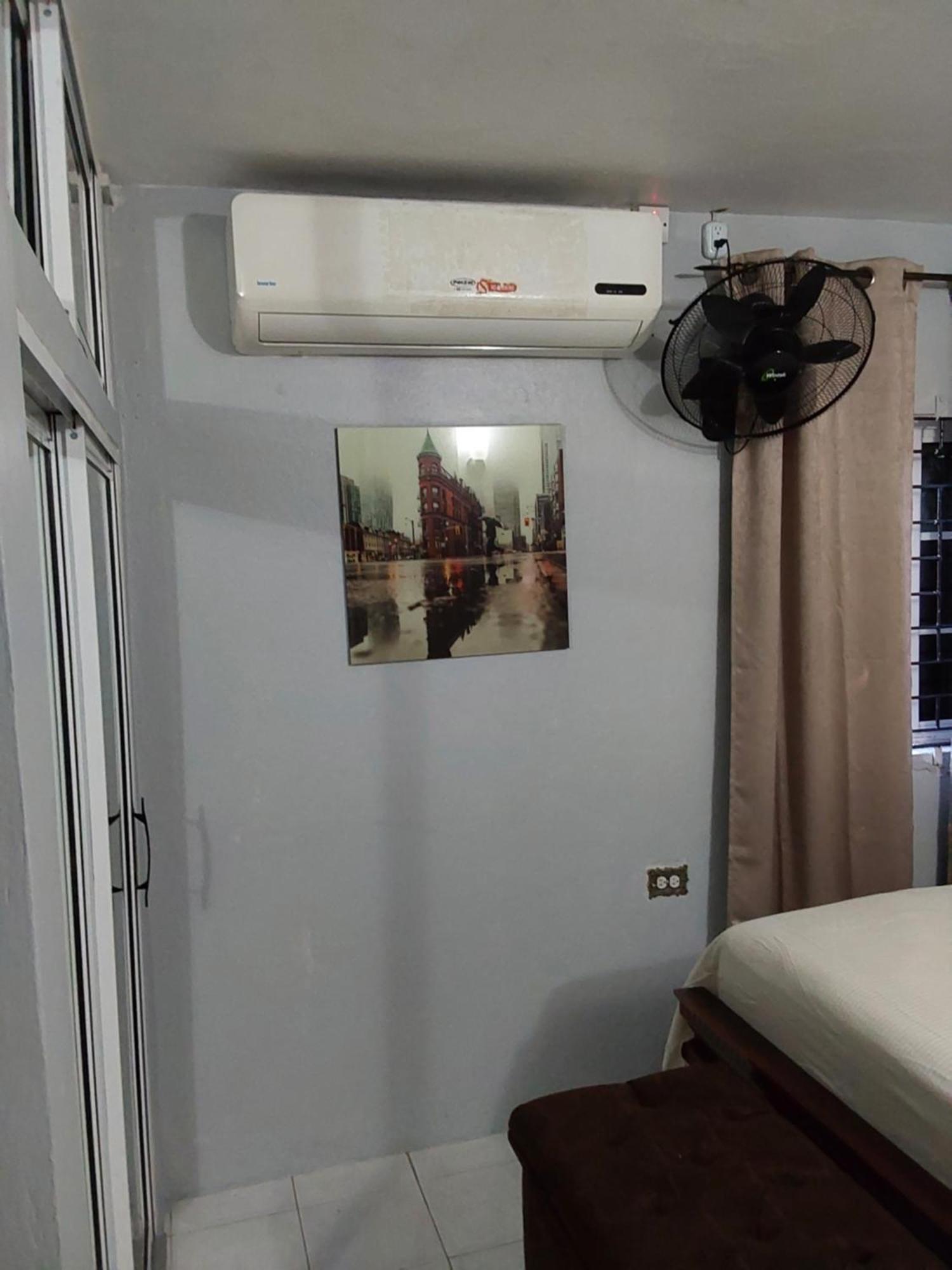 Zipcode Hideaway Guesthouse Portmore Kültér fotó