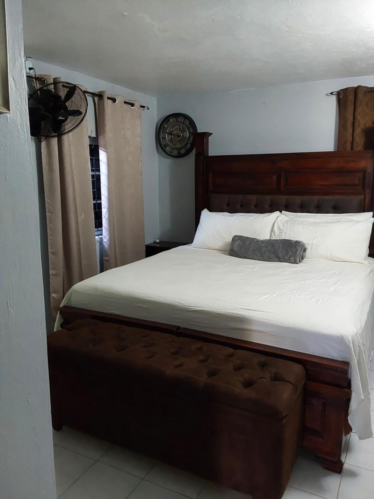Zipcode Hideaway Guesthouse Portmore Kültér fotó