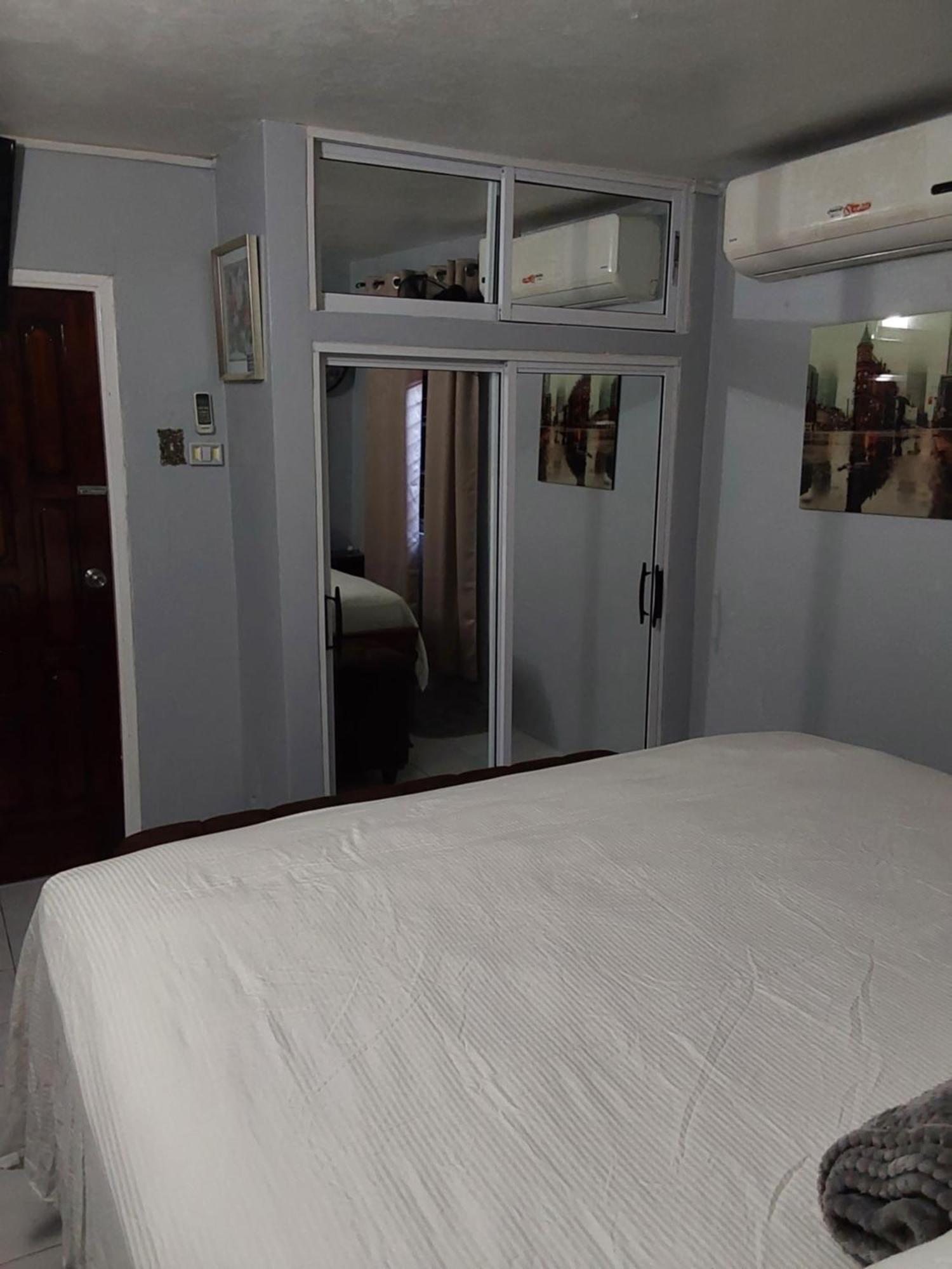 Zipcode Hideaway Guesthouse Portmore Kültér fotó