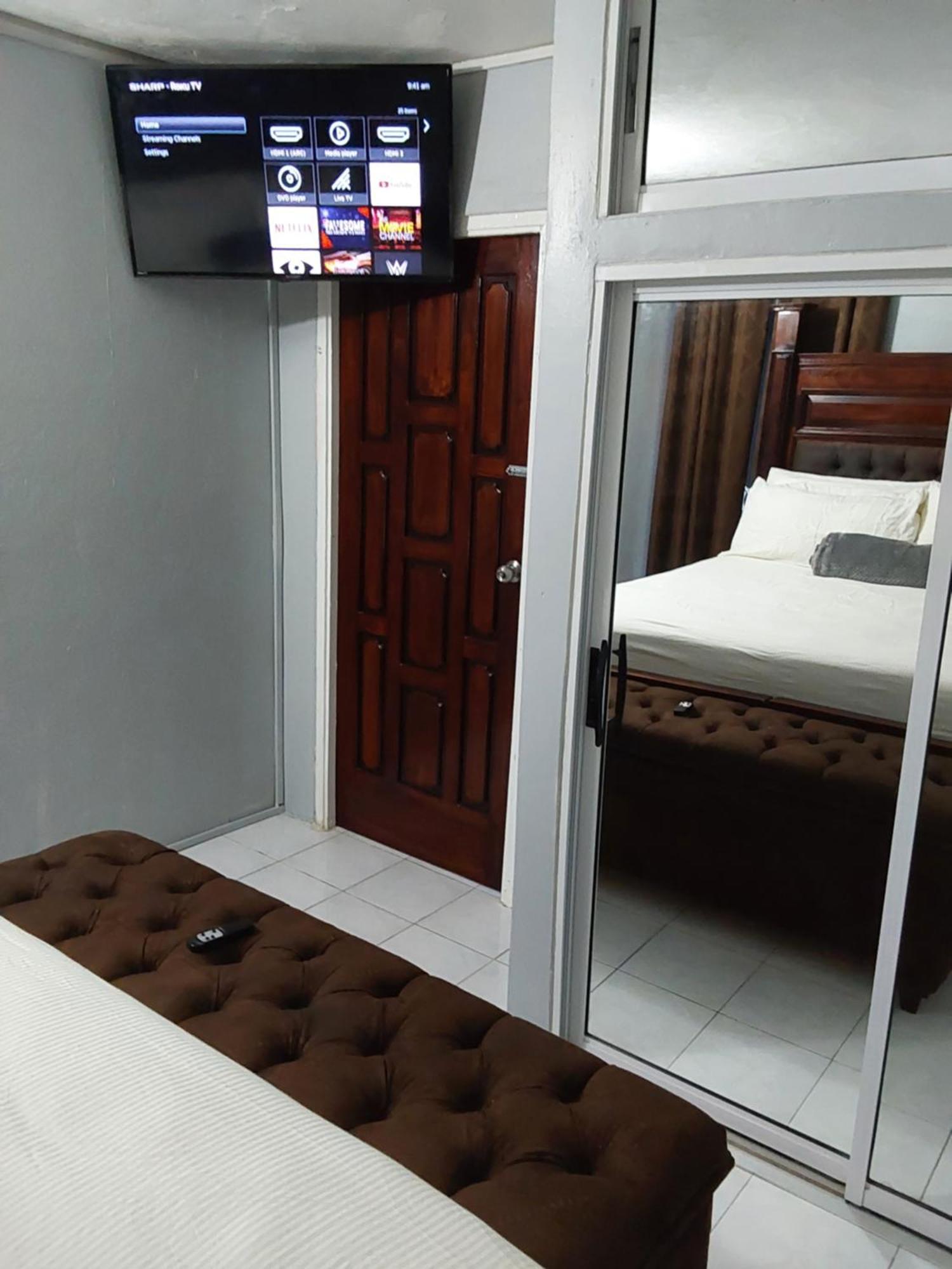 Zipcode Hideaway Guesthouse Portmore Kültér fotó